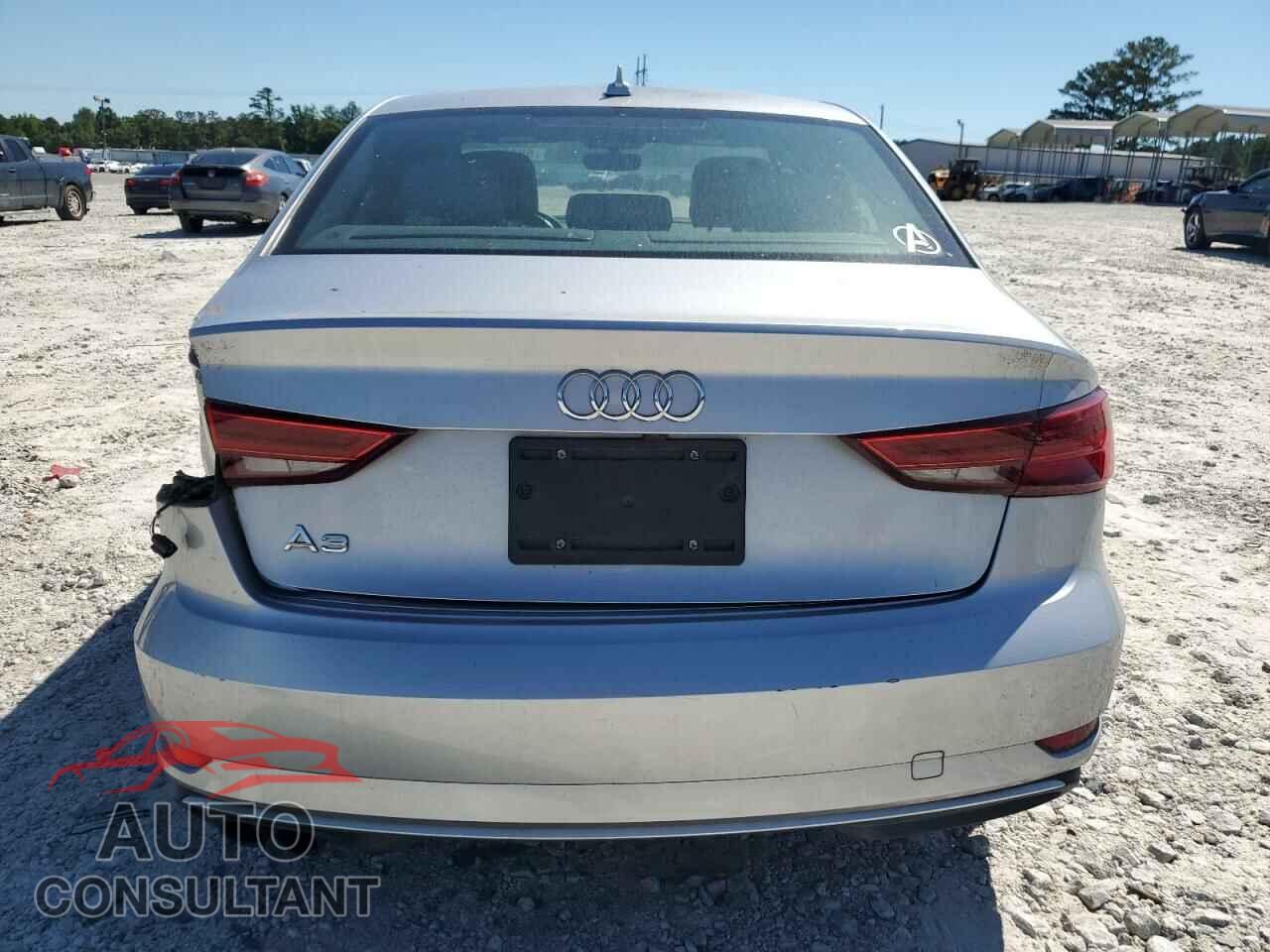 AUDI A3 2018 - WAUAUGFF3J1044578