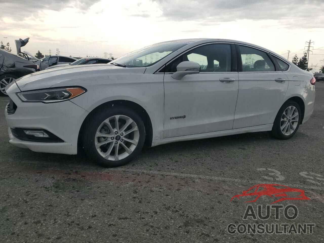 FORD FUSION 2018 - 3FA6P0RU6JR181673