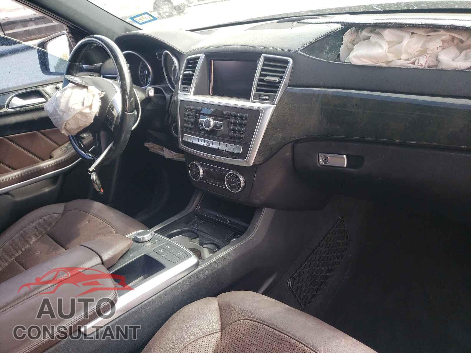 MERCEDES-BENZ GL-CLASS 2016 - 4JGDF7DE5GA664809