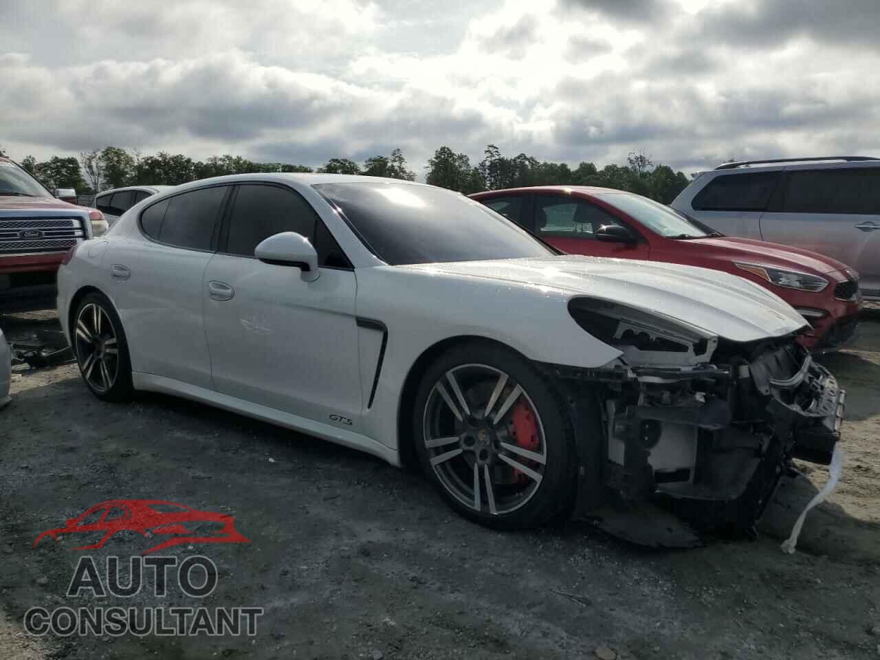 PORSCHE PANAMERA 2015 - WP0AF2A7XFL081073