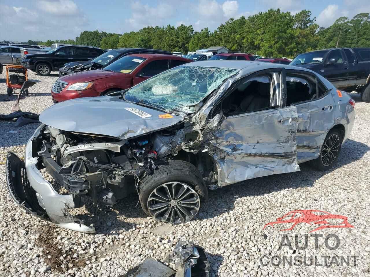TOYOTA COROLLA 2016 - 5YFBURHE8GP449489