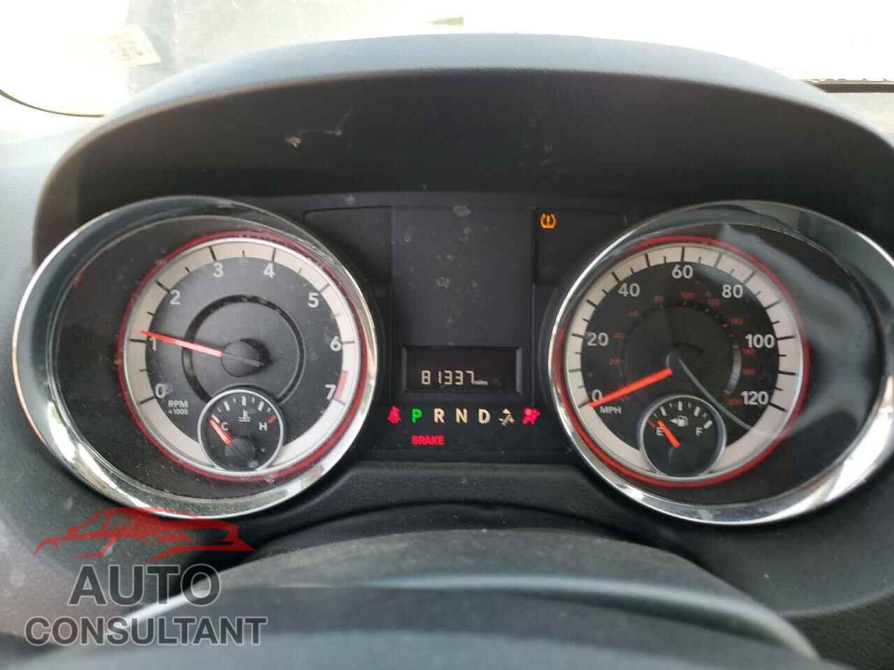 DODGE CARAVAN 2013 - 2C4RDGBG6DR704438