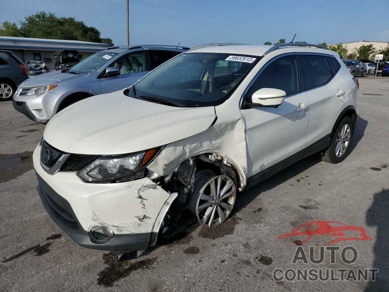 NISSAN ROGUE 2018 - JN1BJ1CP2JW159950