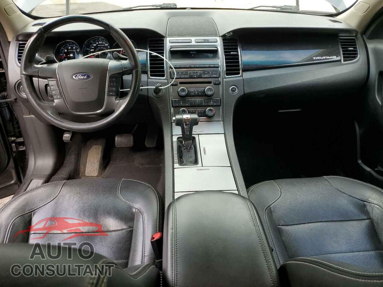 FORD TAURUS 2011 - 1FAHP2FW4BG139747
