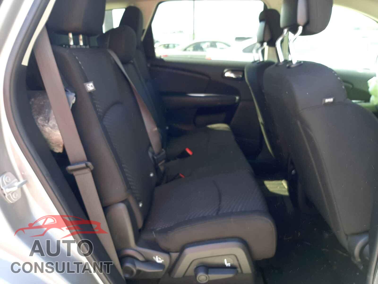 DODGE JOURNEY 2019 - 3C4PDCBB9KT866014