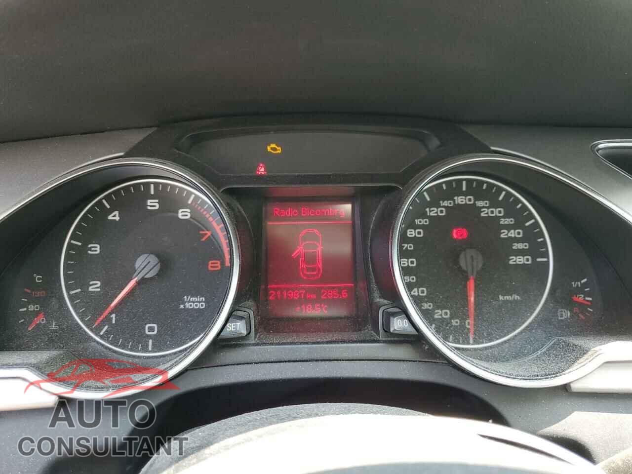 AUDI A5 2012 - WAURFBFR2CA001217