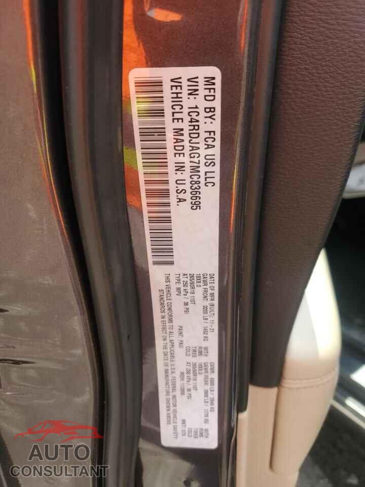 DODGE DURANGO 2021 - 1C4RDJAG7MC836695