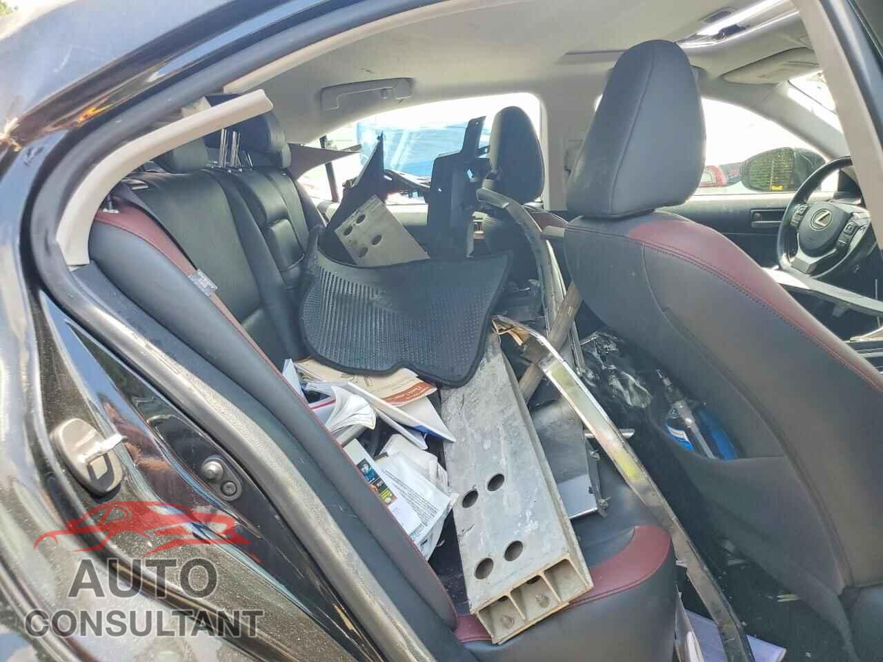 LEXUS IS 2017 - JTHBA1D20H5059053