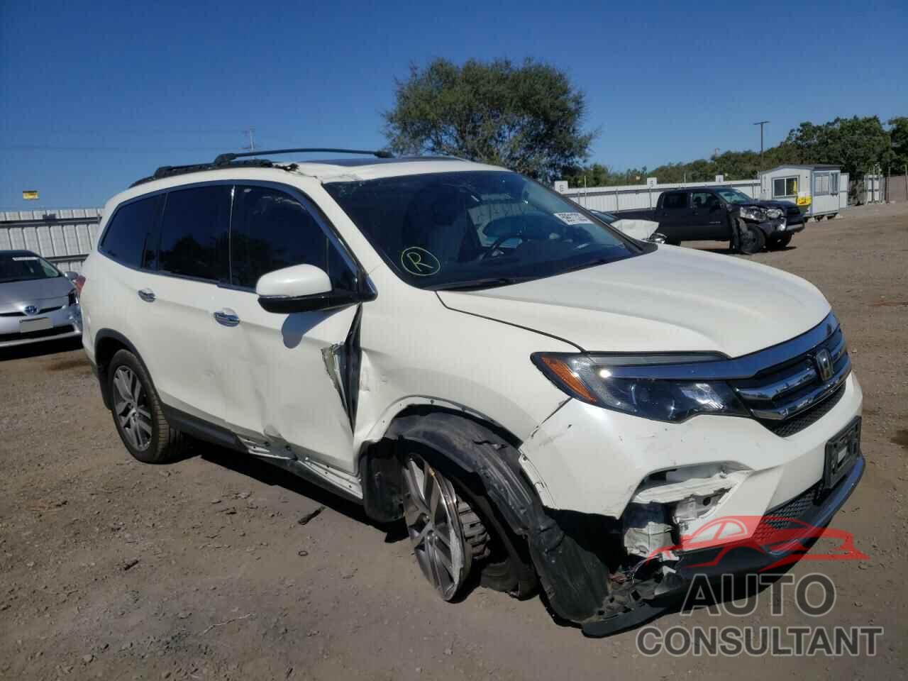 HONDA PILOT 2017 - 5FNYF6H0XHB014736