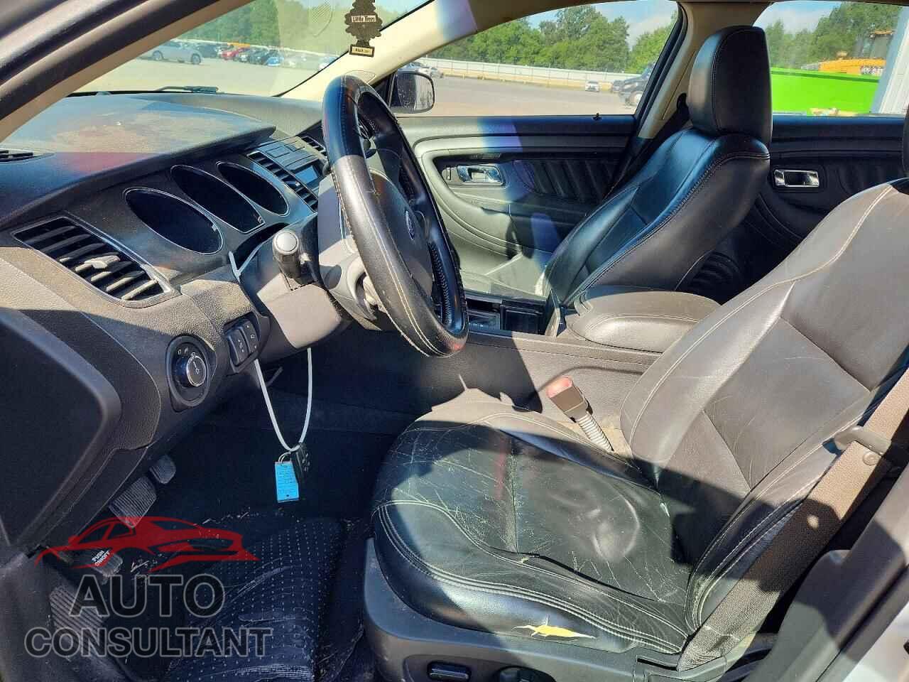 FORD TAURUS 2011 - 1FAHP2EW9BG107068
