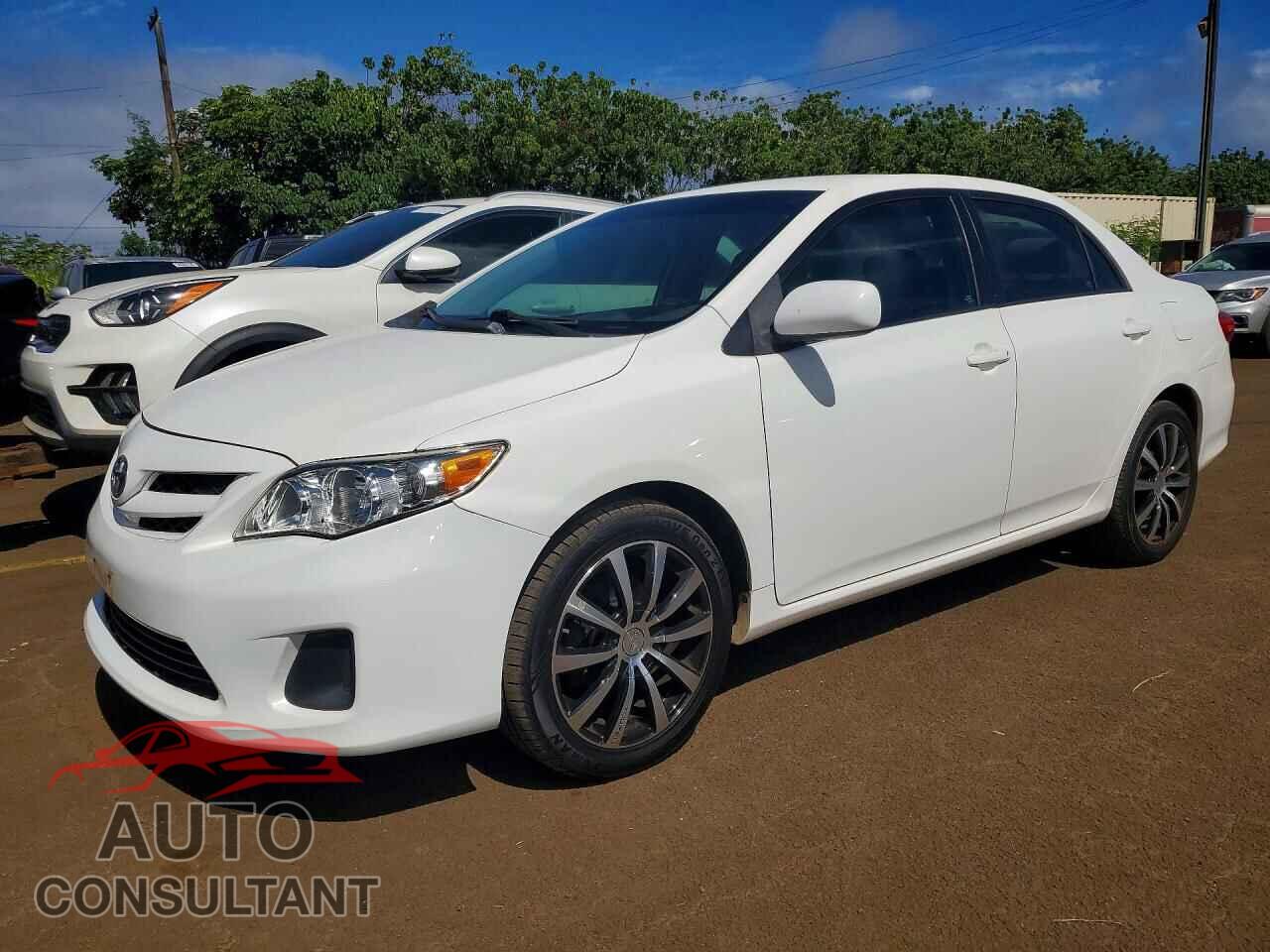 TOYOTA COROLLA 2012 - 2T1BU4EE5CC755552