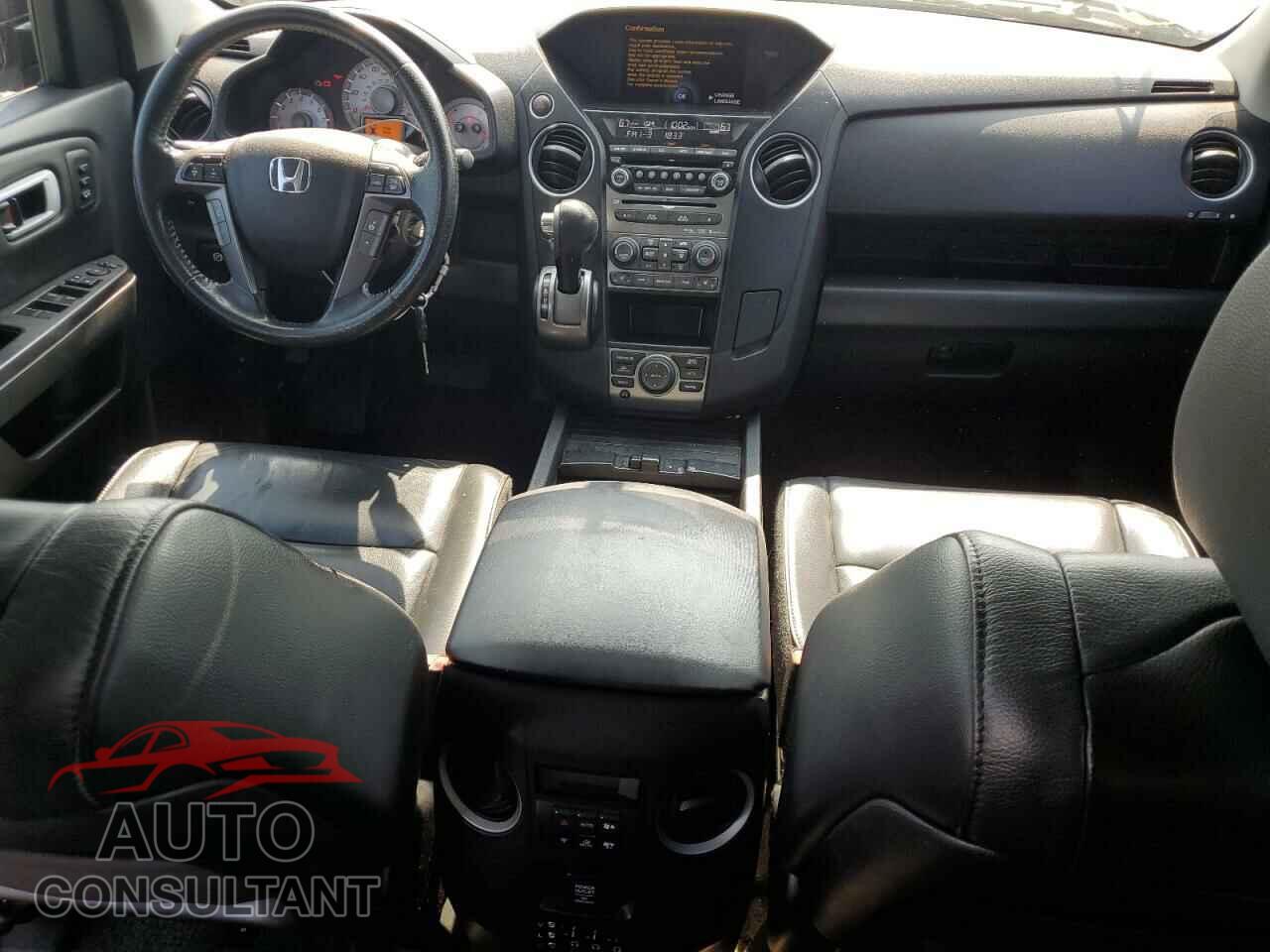 HONDA PILOT 2015 - 5FNYF3H90FB024671