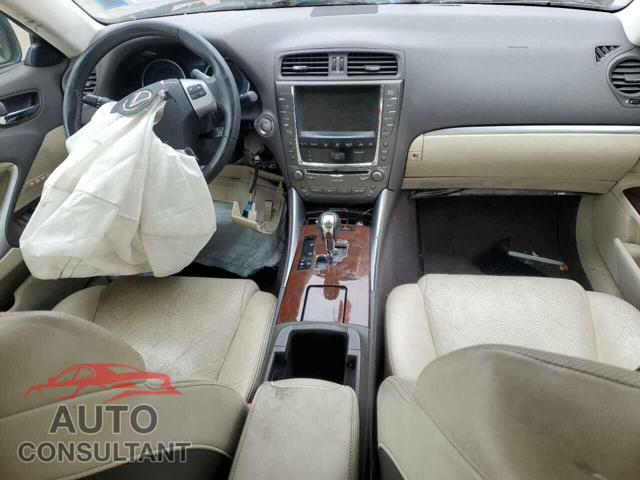 LEXUS IS 2012 - JTHCF5C25C5059380