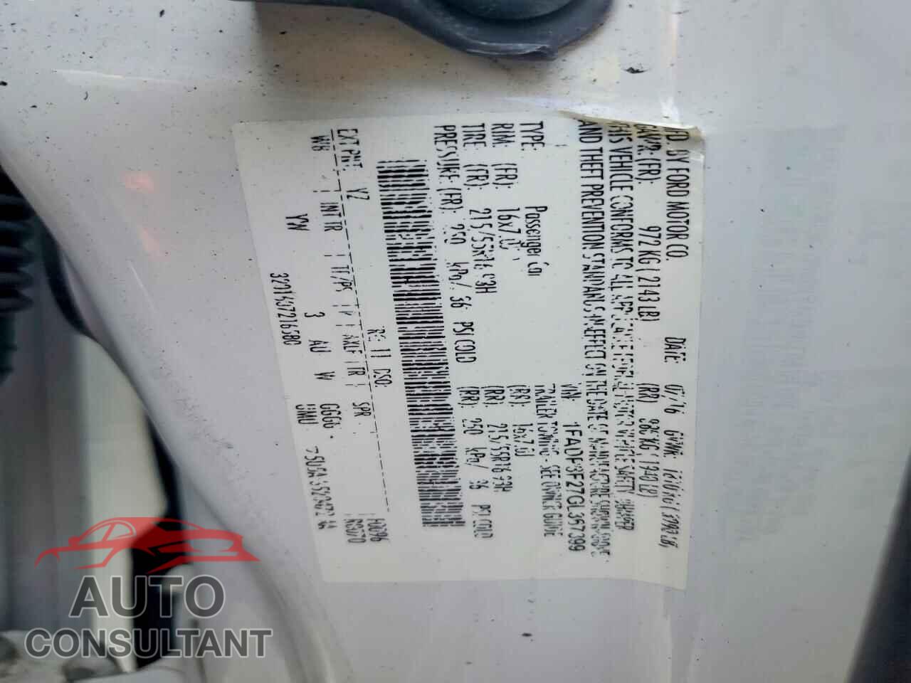 FORD FOCUS 2016 - 1FADP3F27GL367399