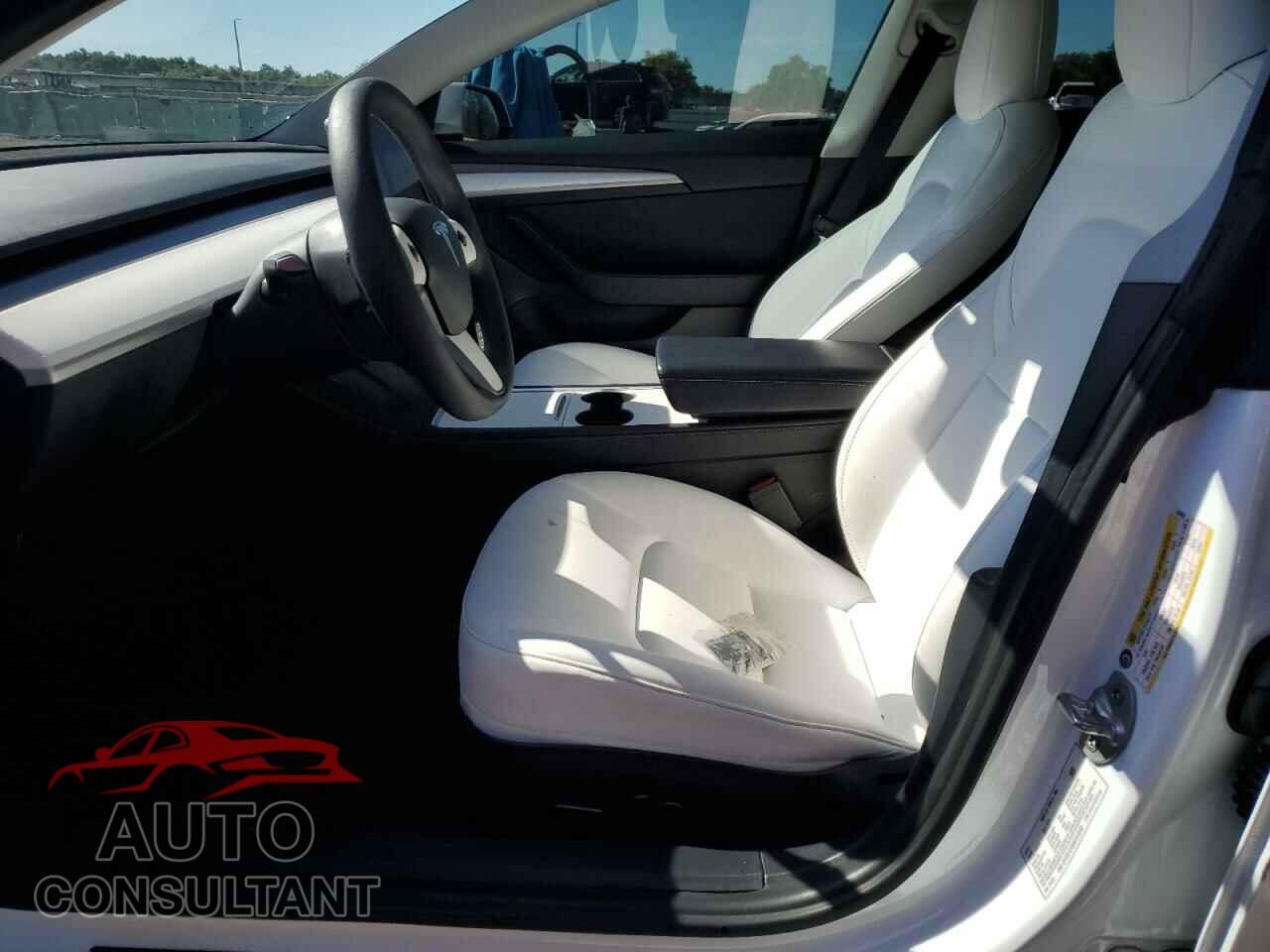 TESLA MODEL 3 2021 - 5YJ3E1EA9MF045600