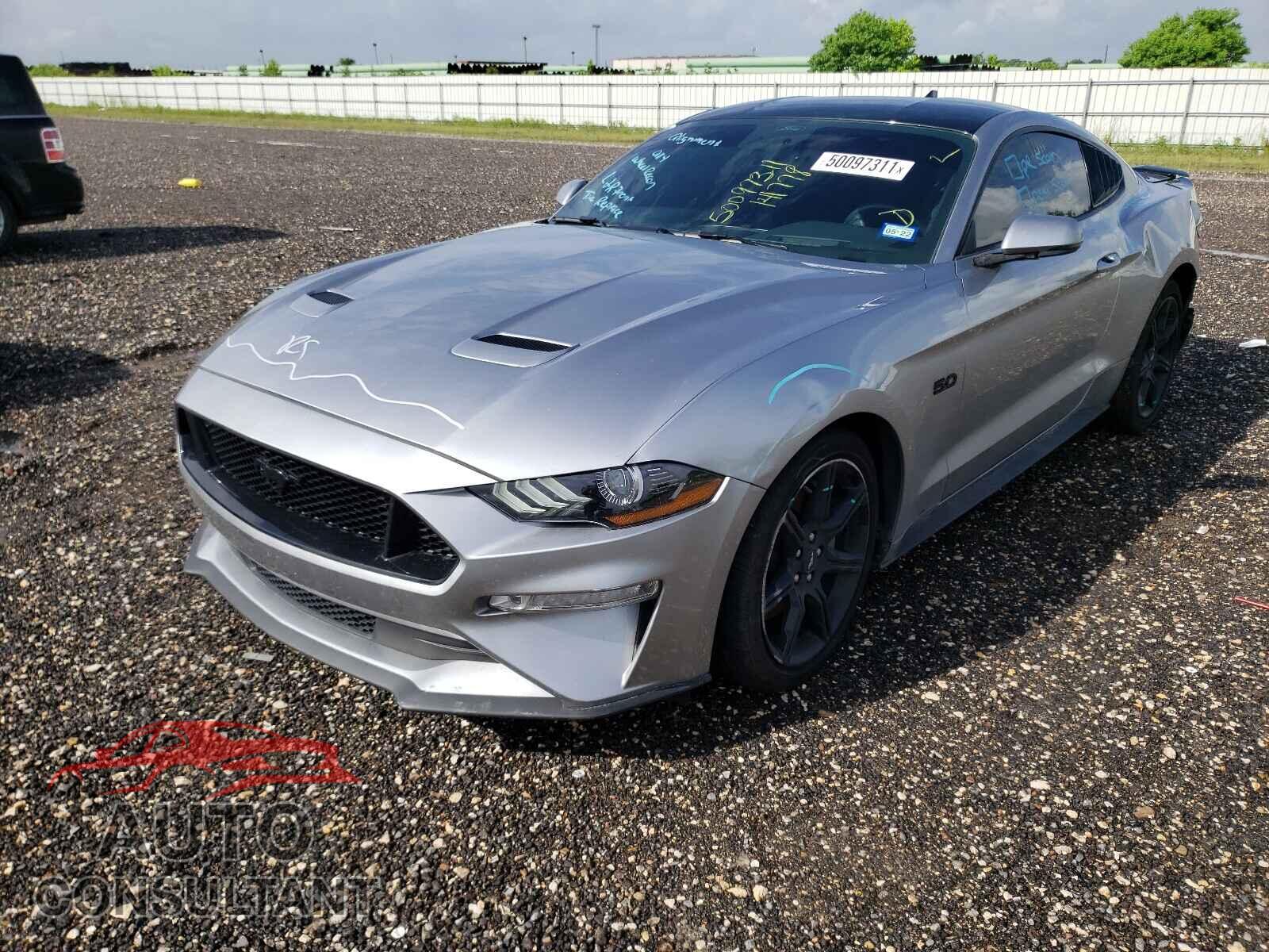FORD MUSTANG 2020 - 1FA6P8CF9L5141778