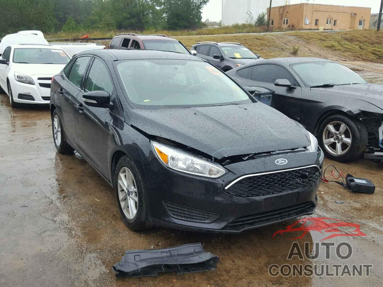 FORD FOCUS 2017 - 1FADP3F29HL244771