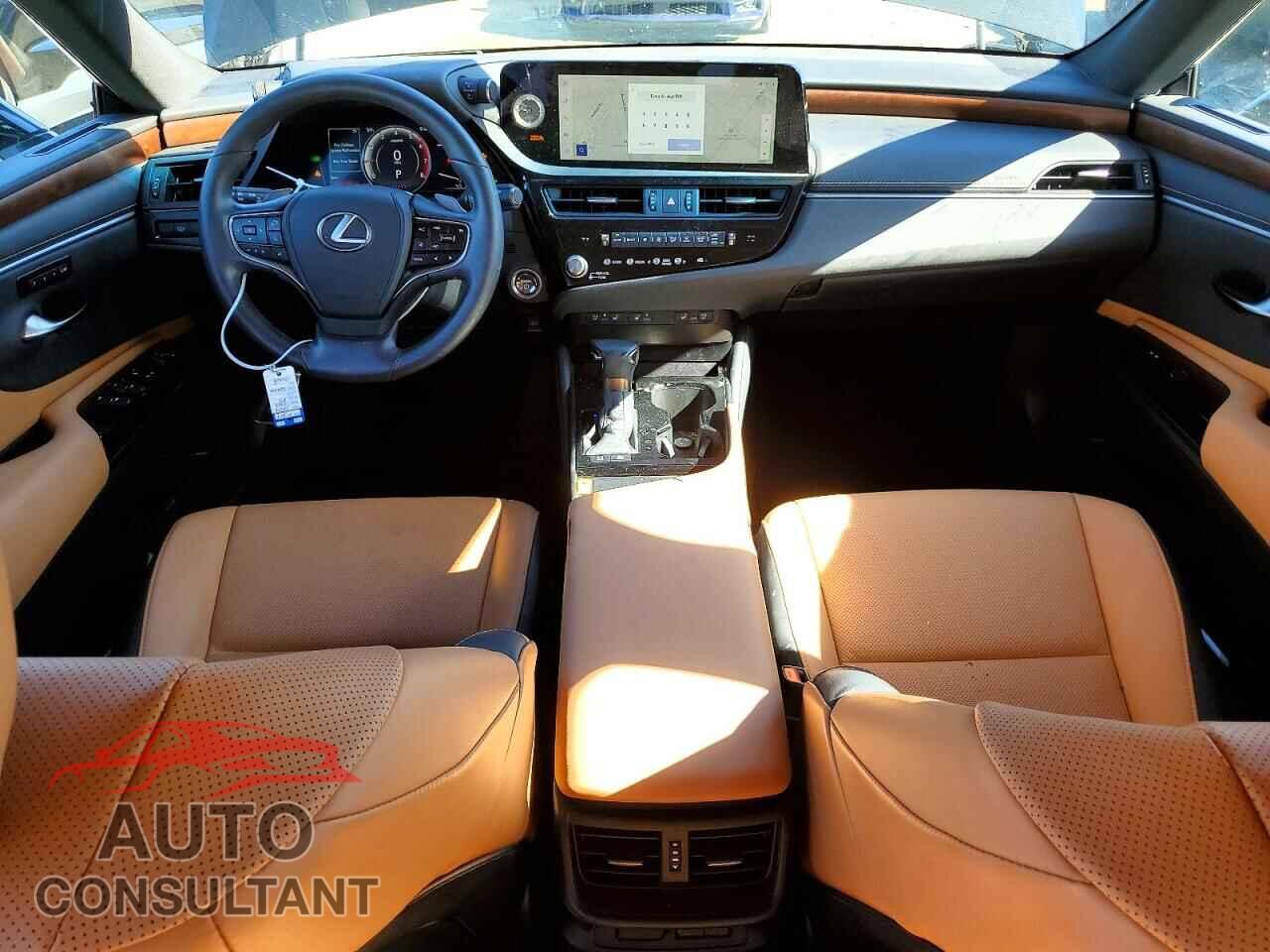 LEXUS ES300 2024 - 58ADA1C12RU045914
