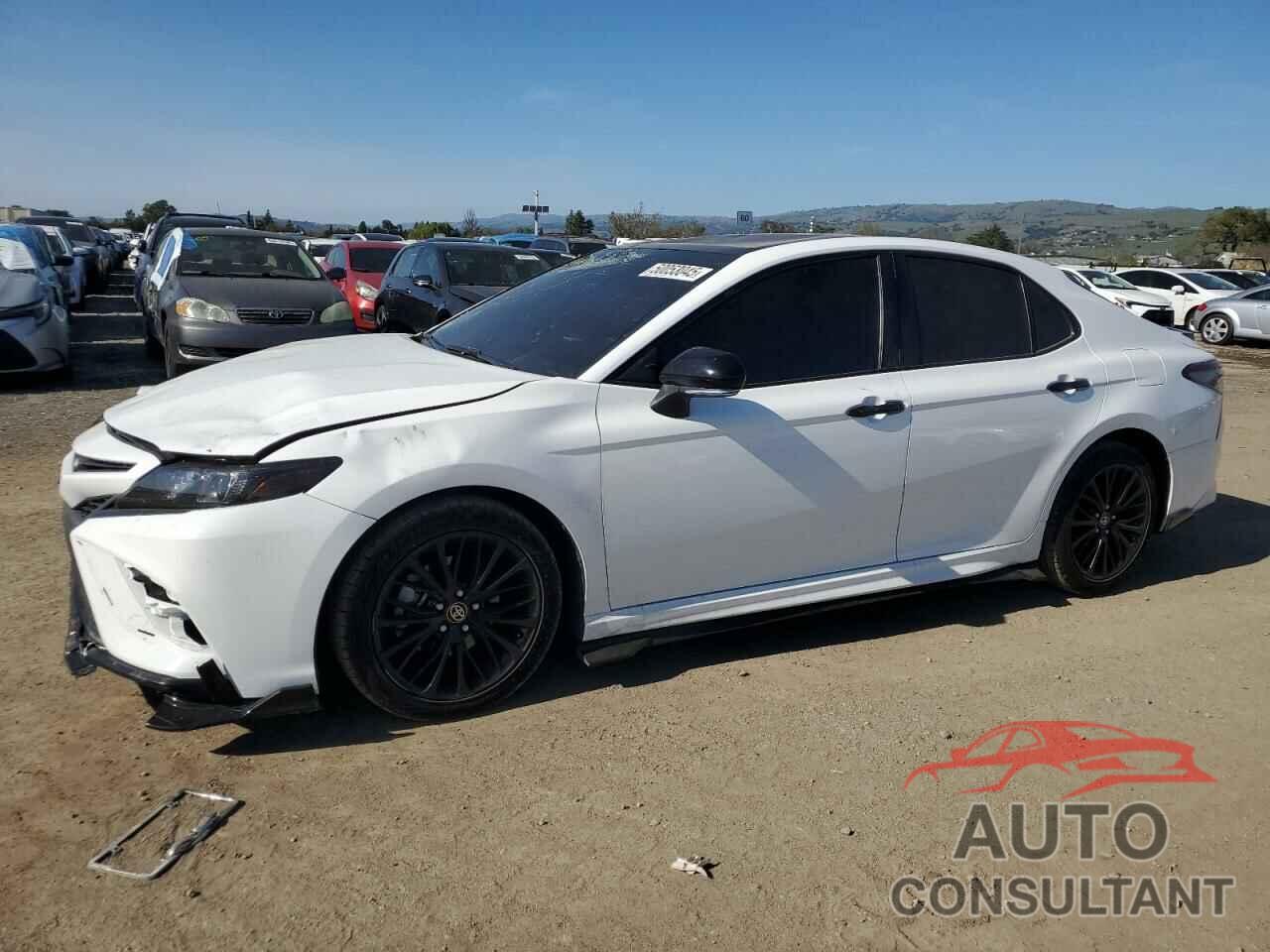 TOYOTA CAMRY 2022 - 4T1G11AK4NU031099