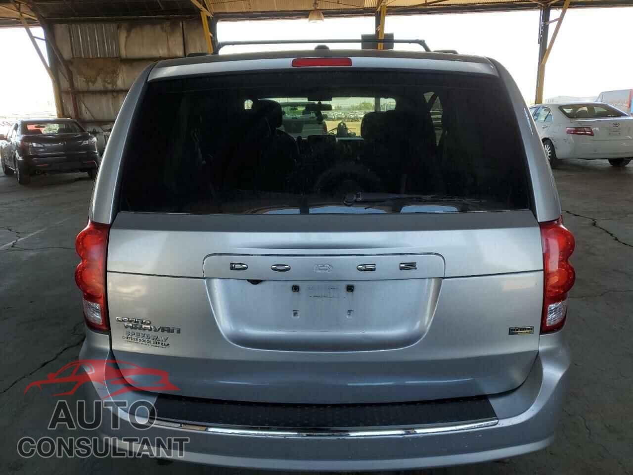 DODGE CARAVAN 2011 - 2D4RN5DG8BR679525