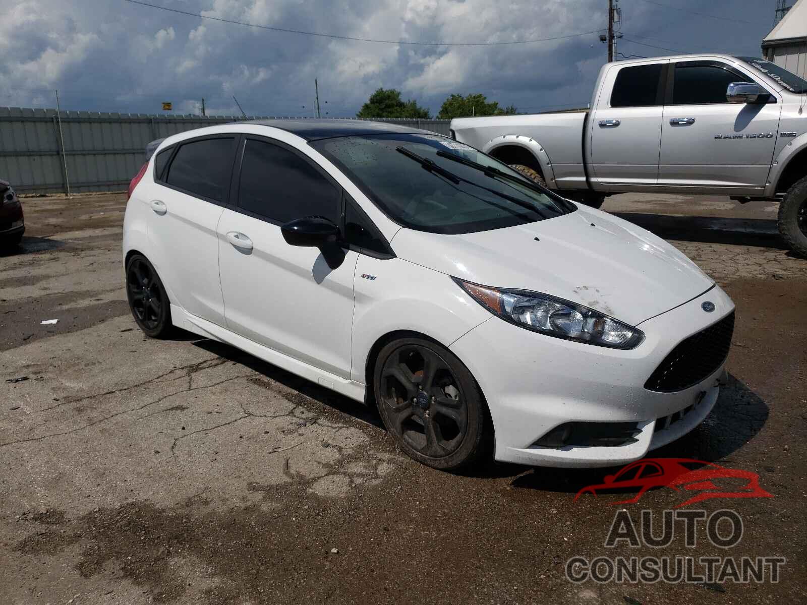FORD FIESTA 2019 - 3FADP4DJ7KM113716