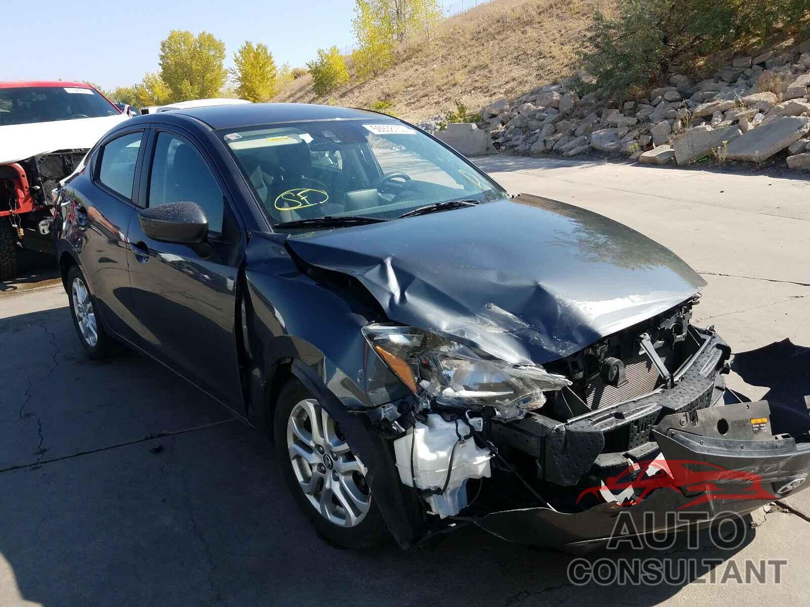 TOYOTA YARIS 2018 - 3MYDLBYV1JY303303