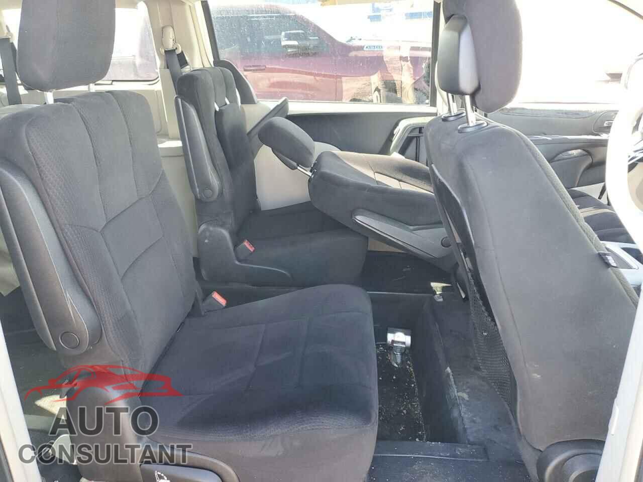 DODGE CARAVAN 2011 - 2D4RN5DG8BR700017