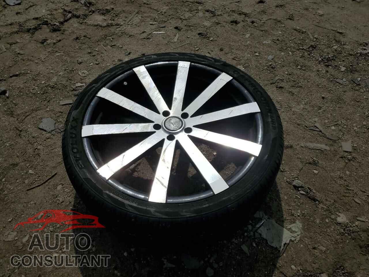 FORD TAURUS 2012 - 1FAHP2EWXCG105668