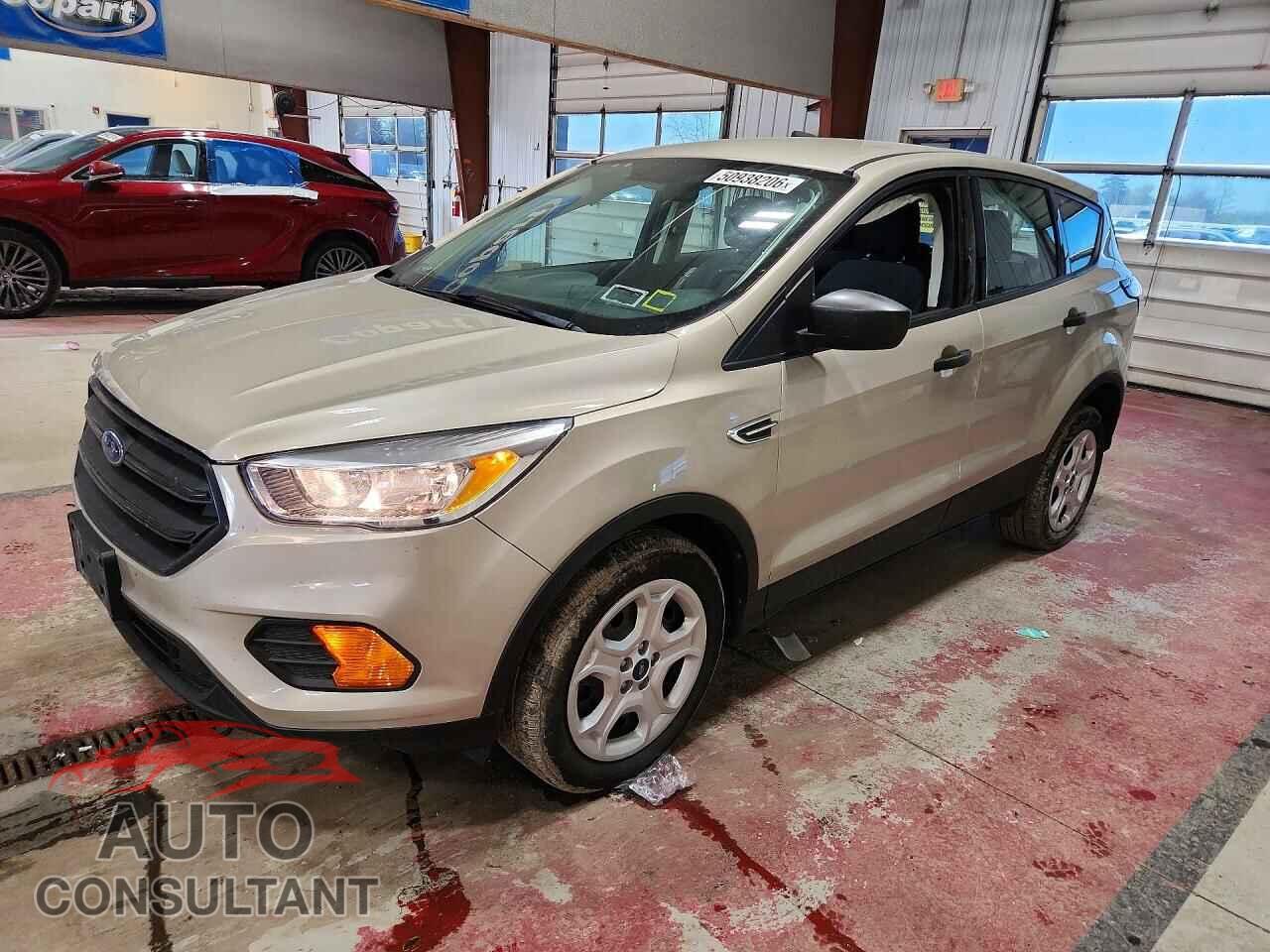 FORD ESCAPE 2017 - 1FMCU0F76HUD42803