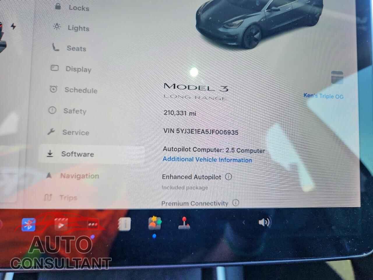 TESLA MODEL 3 2018 - 5YJ3E1EA5JF006935
