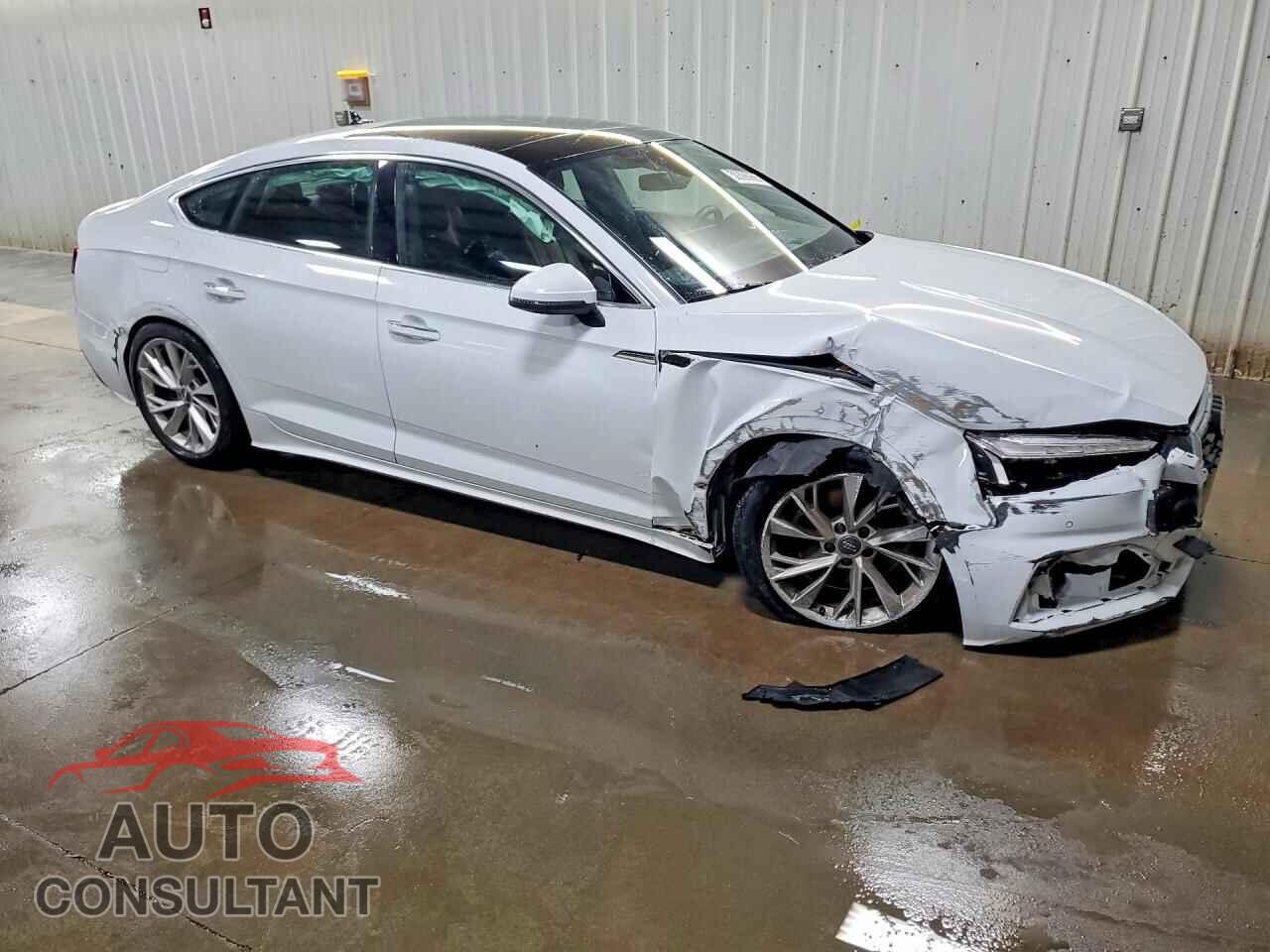 AUDI A5 2021 - WAUCBCF55MA018406