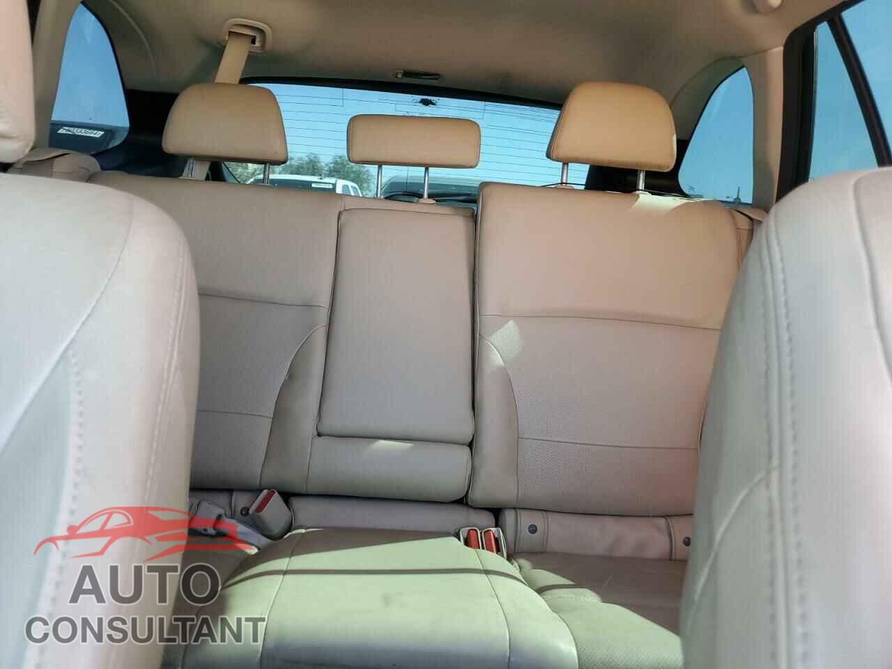 SUBARU OUTBACK 2017 - 4S4BSANCXH3264148
