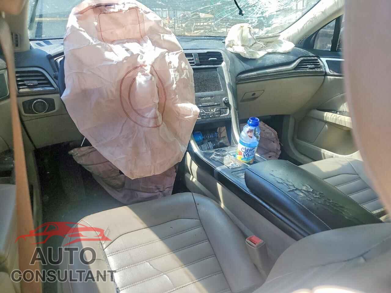 FORD FUSION 2020 - 3FA6P0CD5LR127843