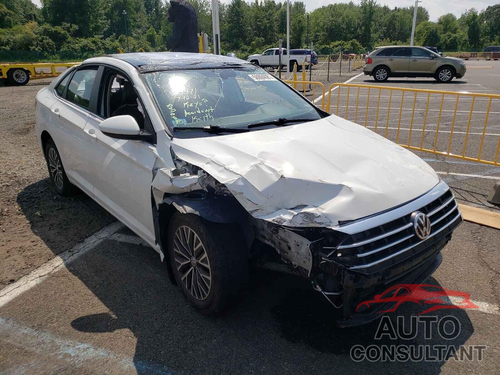 VOLKSWAGEN JETTA 2019 - 3VWC57BU8KM096707