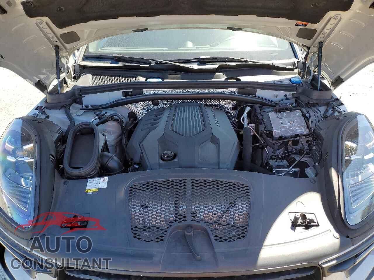 PORSCHE MACAN 2022 - WP1AA2A5XNLB06175