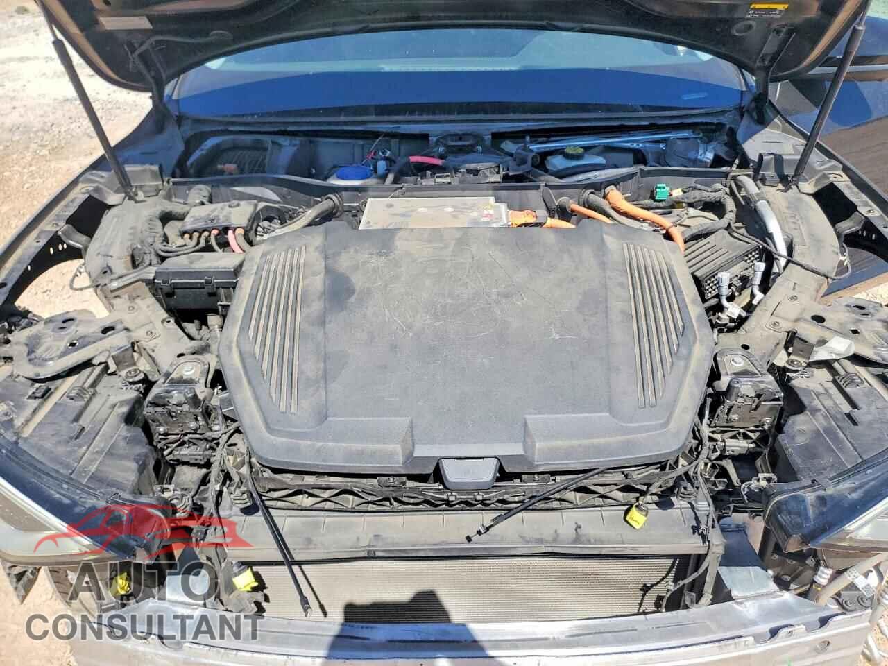 AUDI E-TRON 2021 - WA12AAGE2MB011941