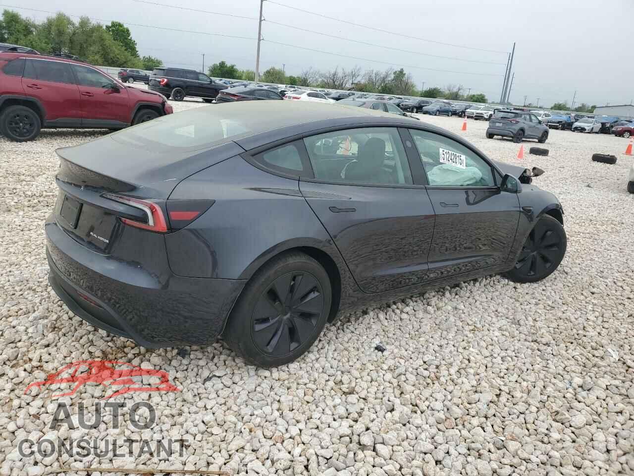 TESLA MODEL 3 2024 - 5YJ3E1EB2RF794674