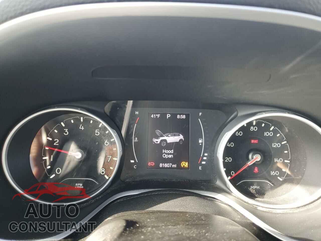 JEEP COMPASS 2017 - 3C4NJDBB6HT693017