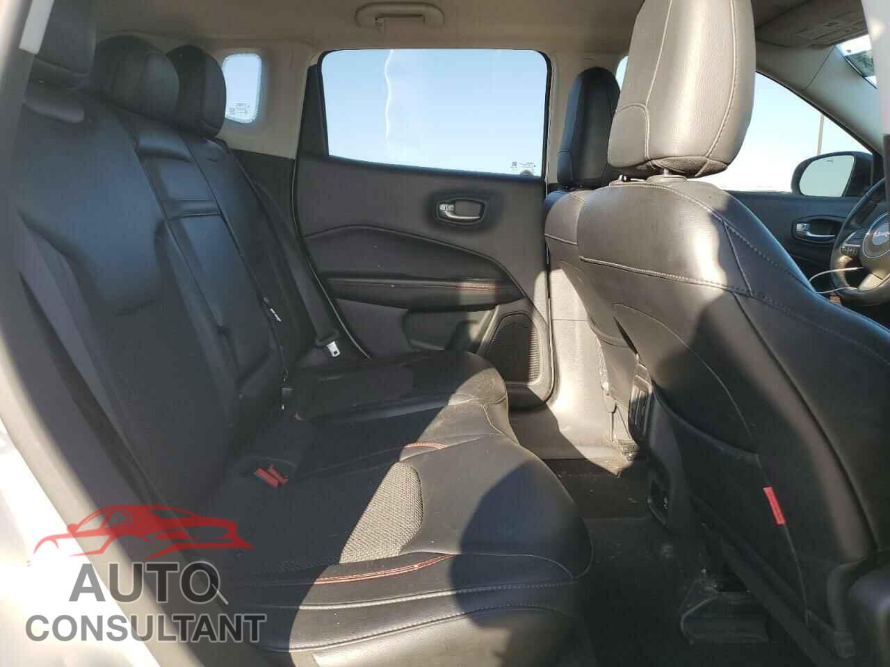 JEEP COMPASS 2017 - 3C4NJDDB6HT674920