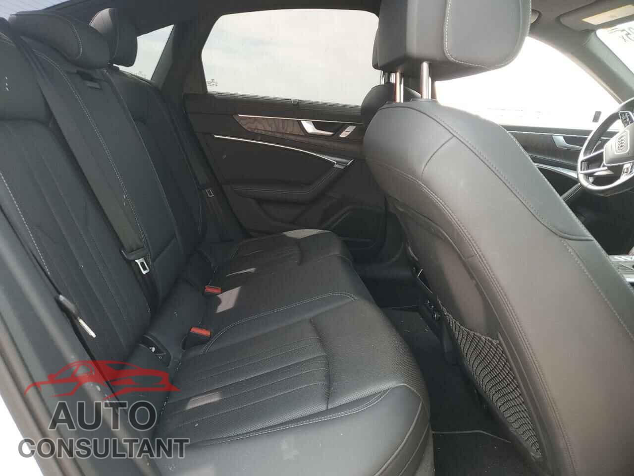 AUDI A6 2019 - WAUL2AF28KN025012