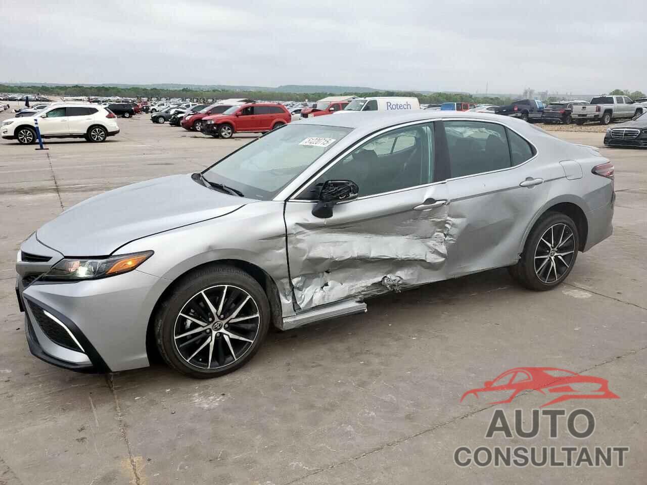 TOYOTA CAMRY 2024 - 4T1G11AK2RU190497