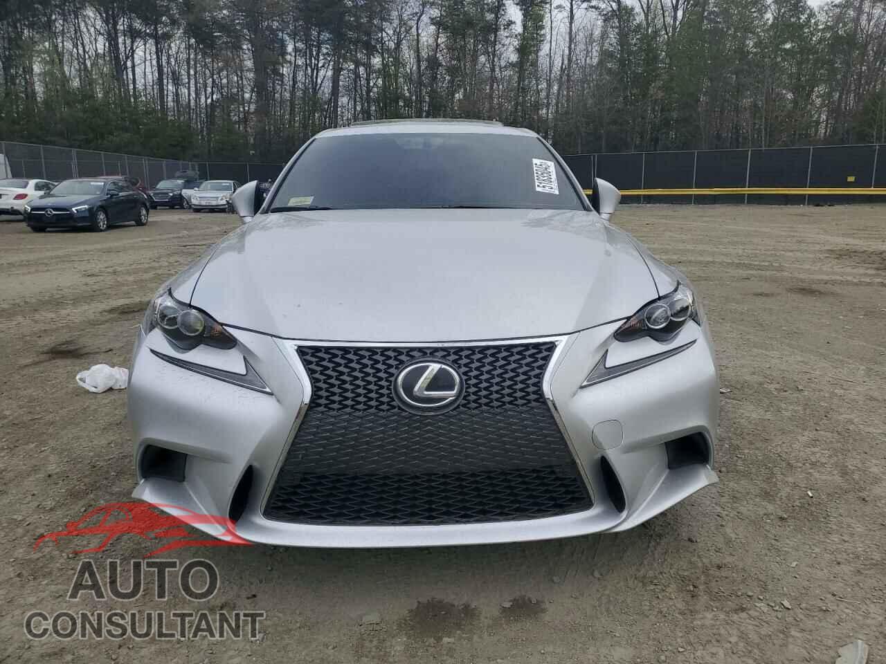 LEXUS IS 2015 - JTHCF1D22F5018930