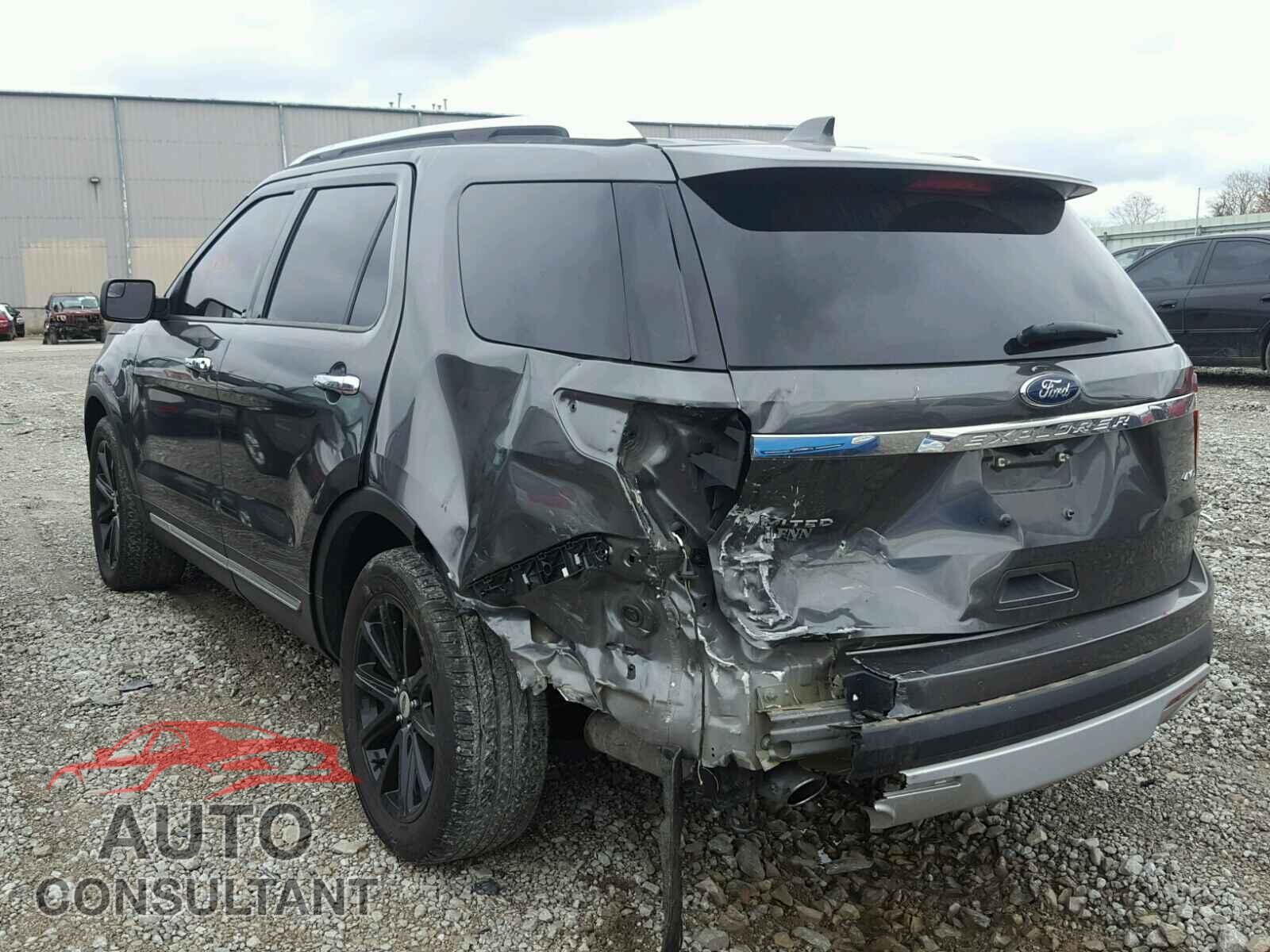 FORD EXPLORER L 2017 - 1FM5K8F80HGC69920
