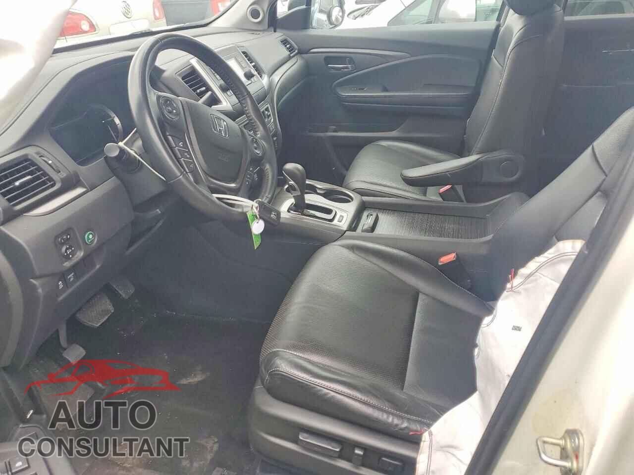 HONDA RIDGELINE 2017 - 5FPYK3F56HB004818