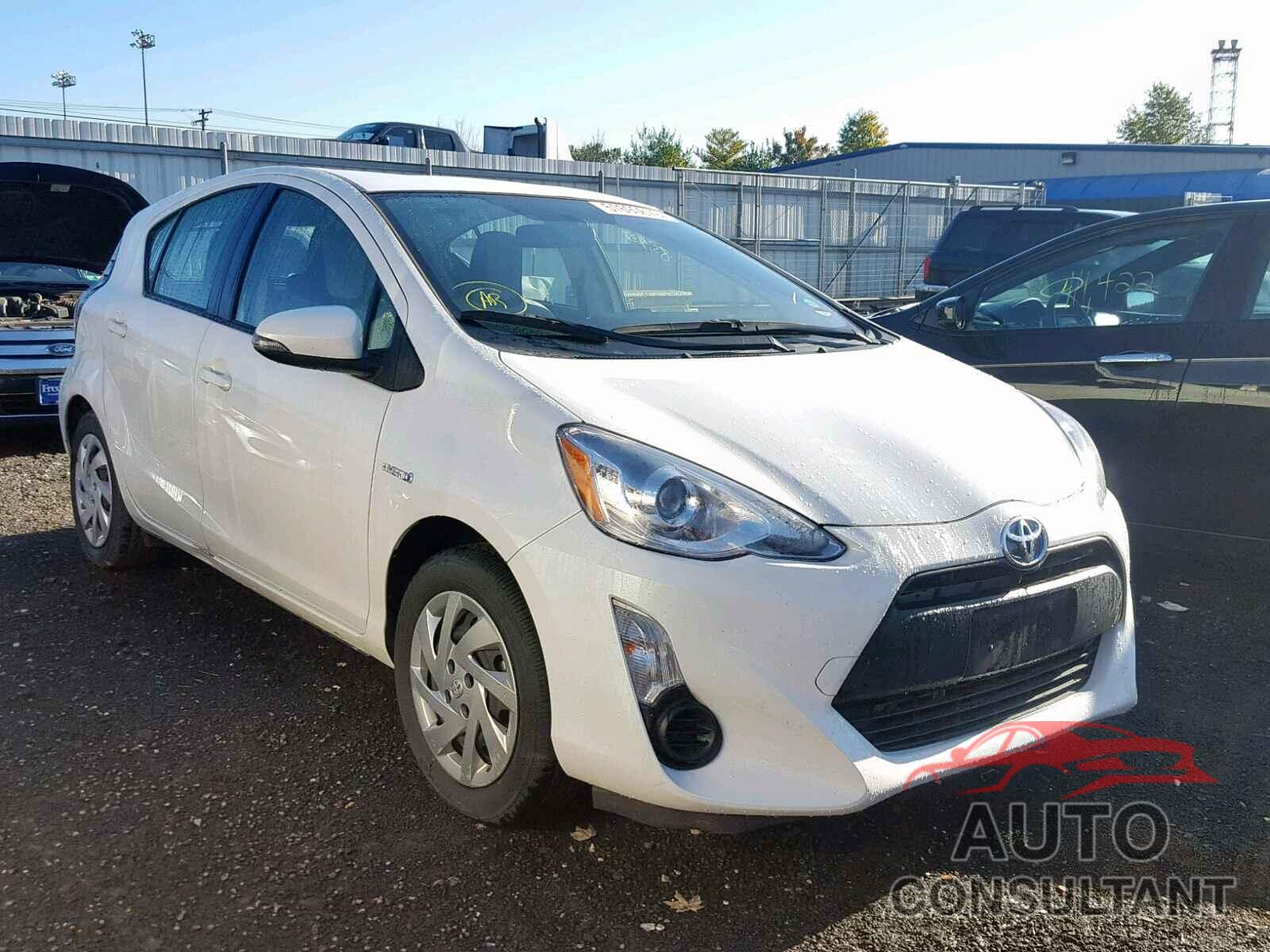 TOYOTA PRIUS 2015 - JTDKDTB35F1087614