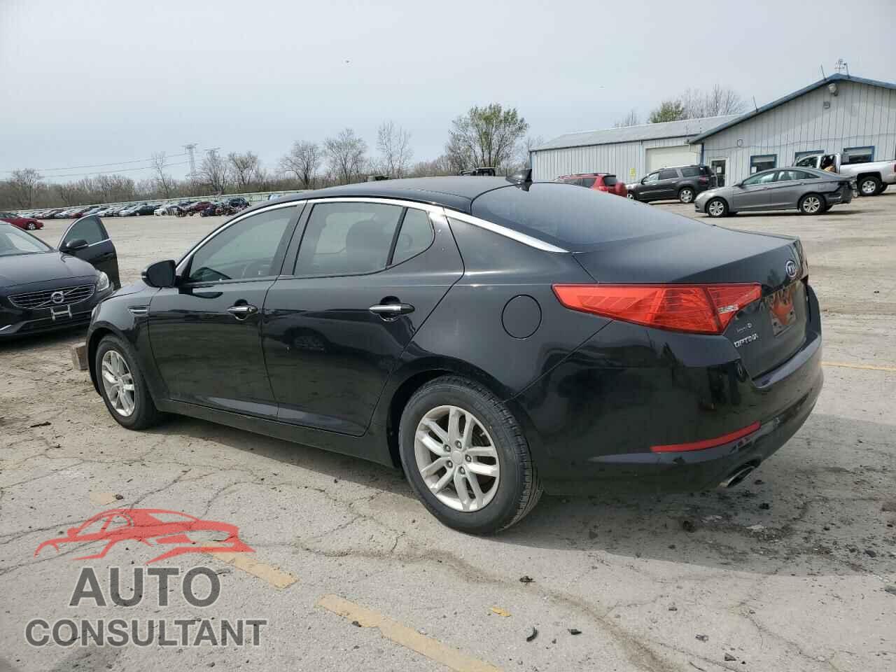 KIA OPTIMA 2013 - KNAGM4A75D5300404