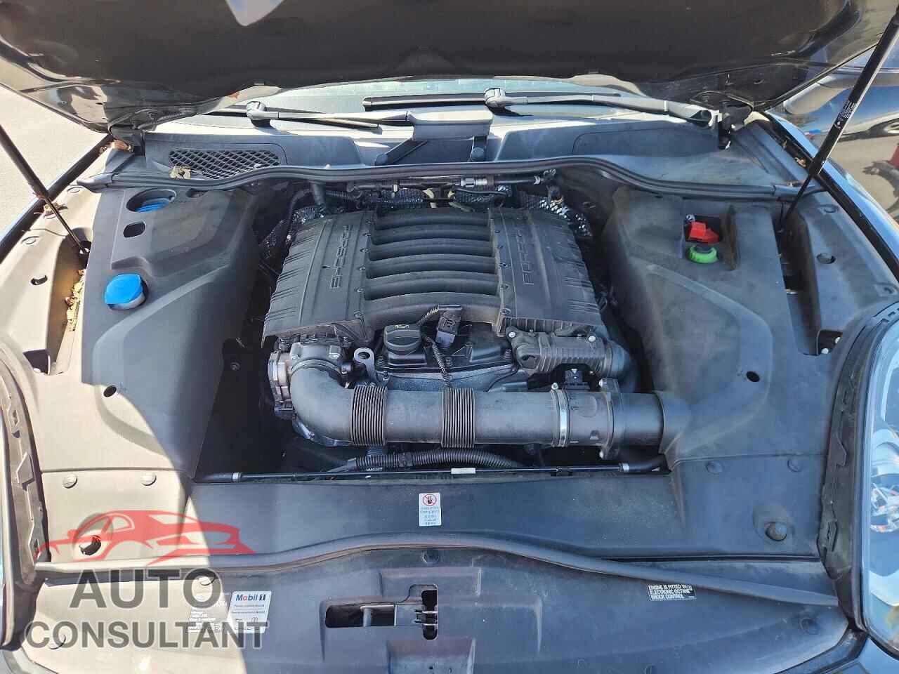 PORSCHE CAYENNE 2016 - WP1AA2A21GLA00996