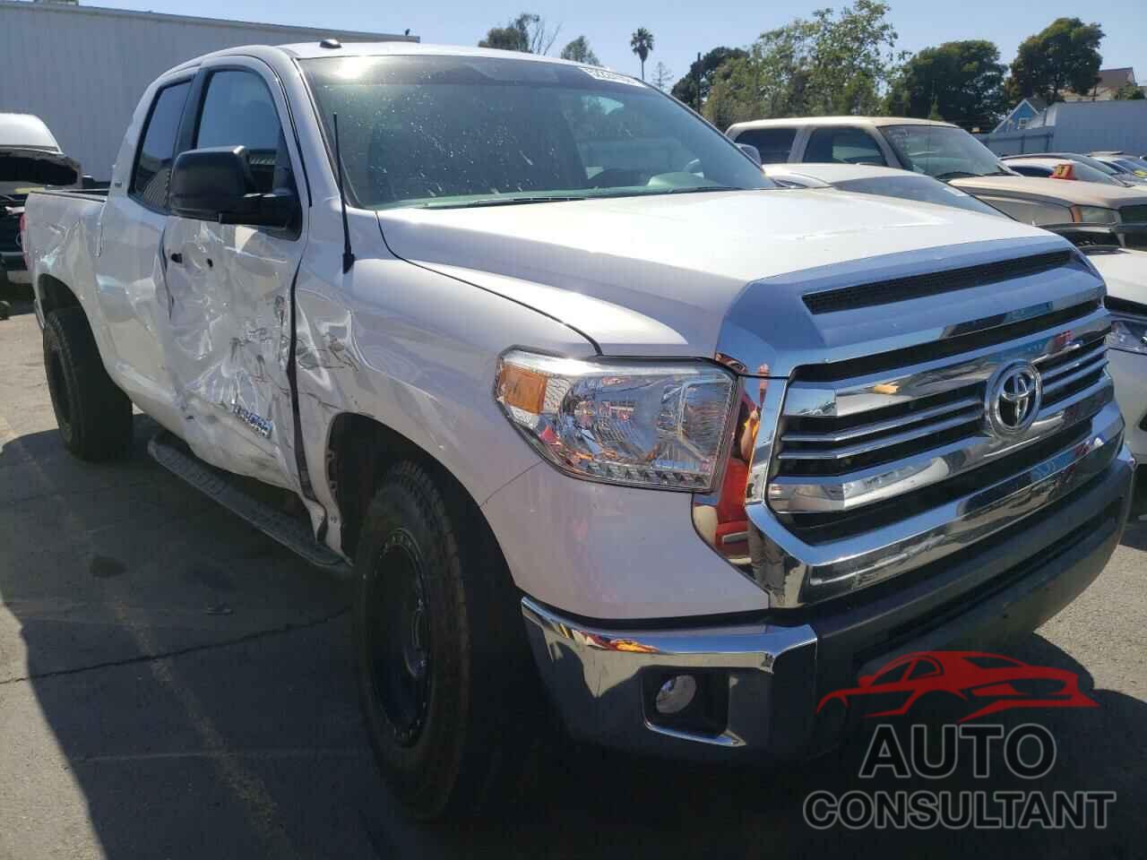 TOYOTA TUNDRA 2017 - 5TFRY5F14HX220208