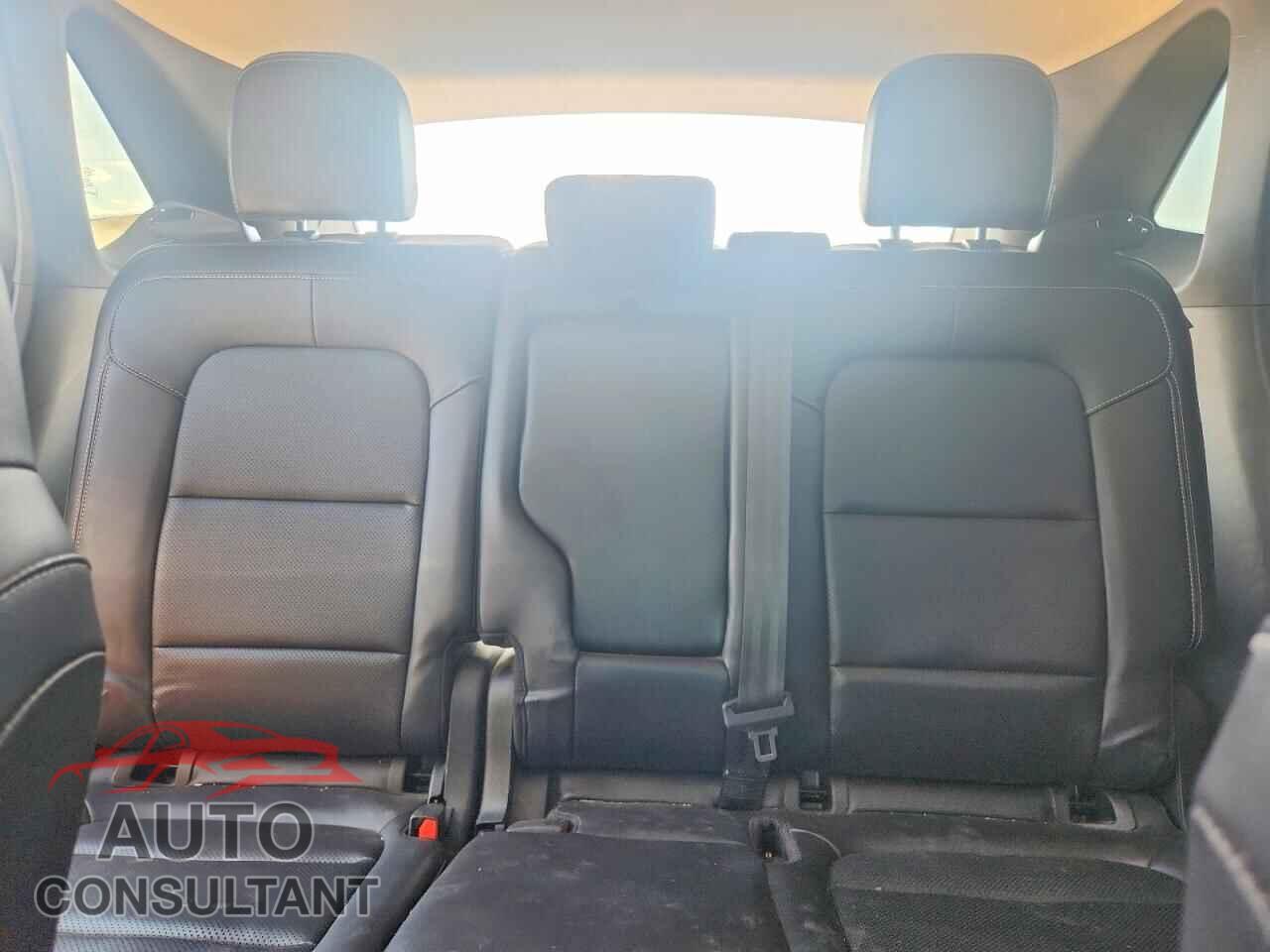 FORD ESCAPE 2020 - 1FMCU0H60LUA00826