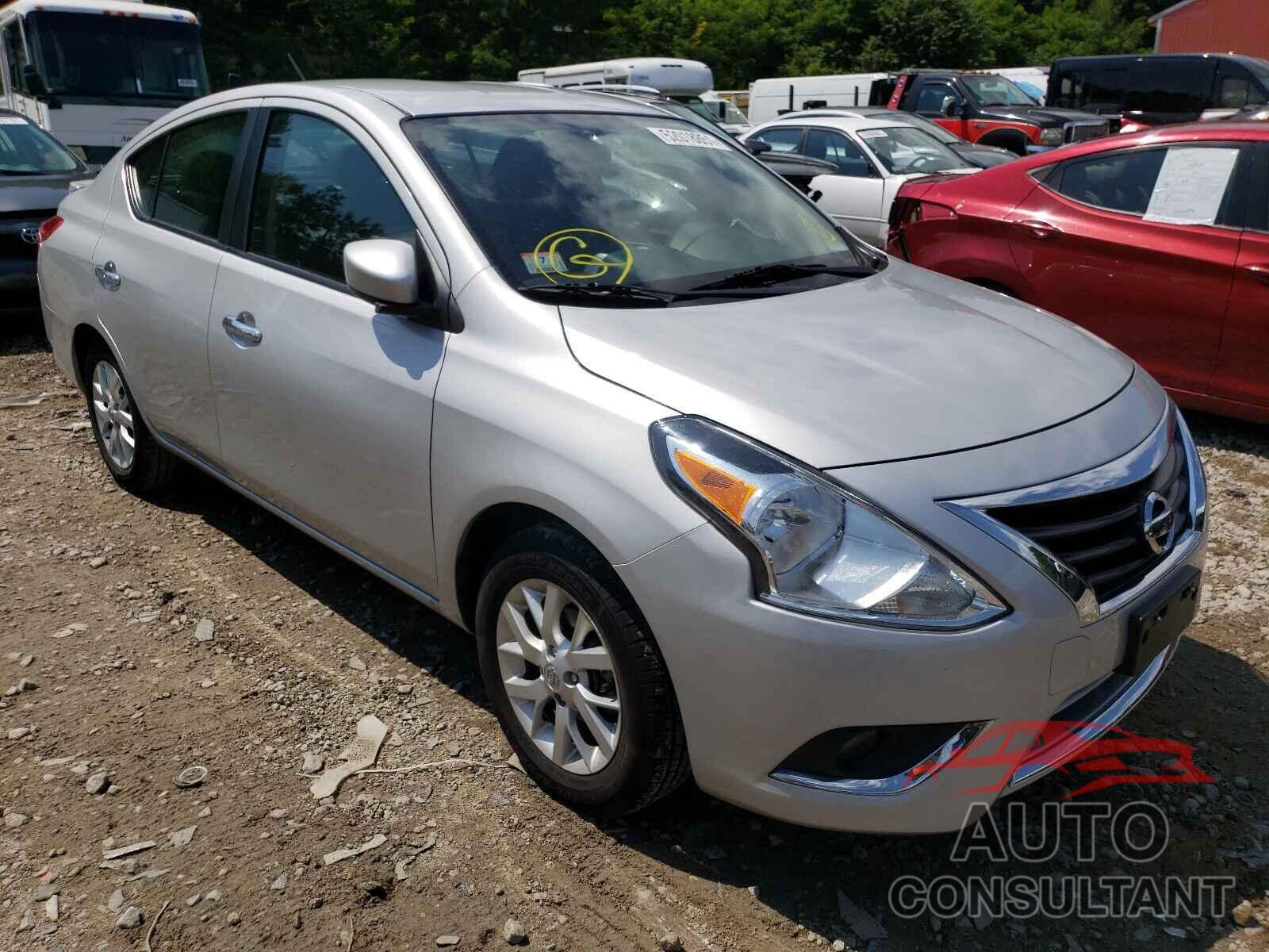 NISSAN VERSA 2018 - 3N1CN7AP5JL841399